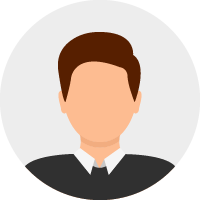 Yanis, Responsable logistique